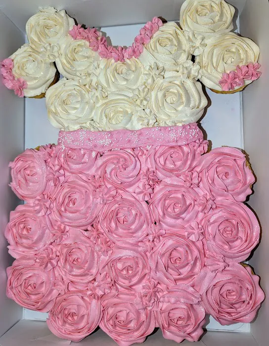Karen's Sugar Love Bakery Picture 7