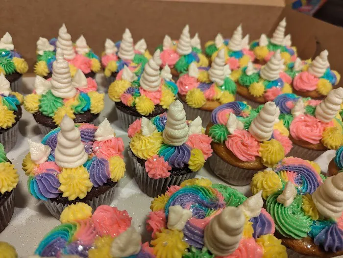 Karen's Sugar Love Bakery Picture 5