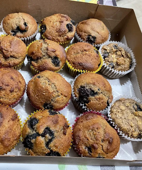 MARYANN'S SWEET TREATS Picture 3