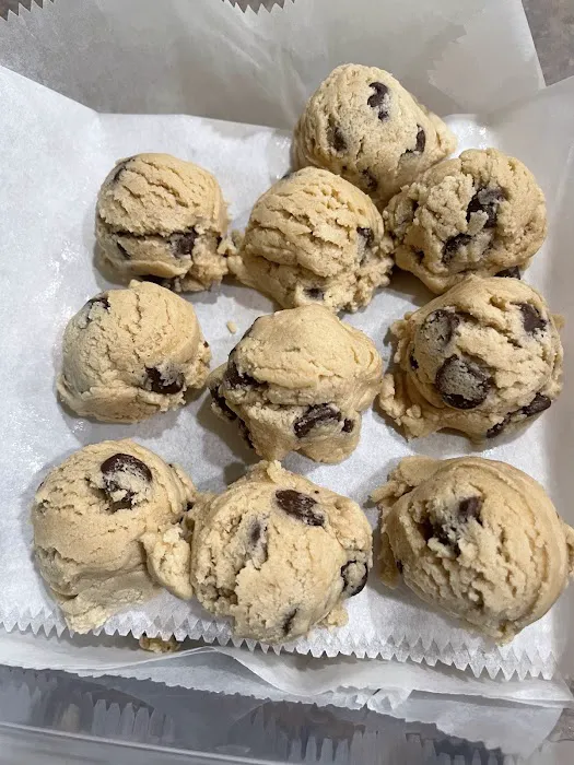 MARYANN'S SWEET TREATS Picture 2