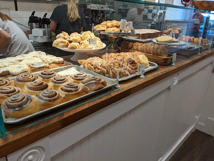 Brown’s Doughnut & Pastry Co Picture 2