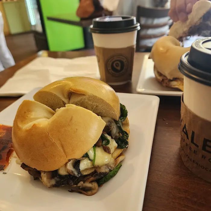 Everything Bagel Cafe Picture 8
