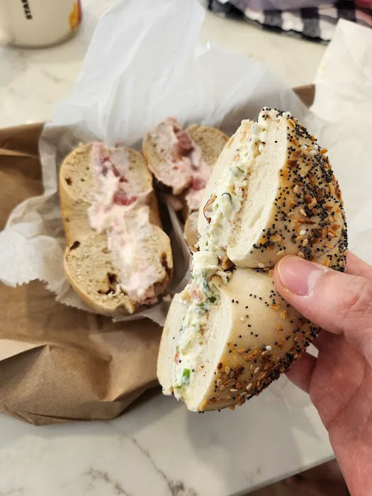 Everything Bagel Cafe Picture 10