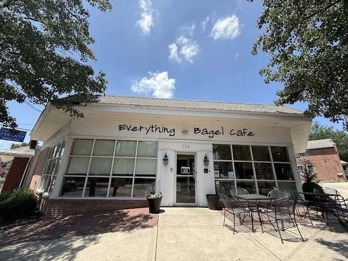Everything Bagel Cafe Picture 5