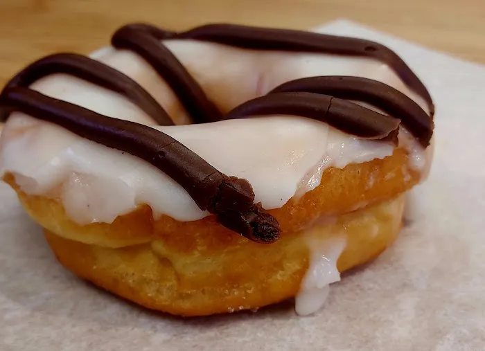 Brown's Doughnut & Pastry Co Picture 4