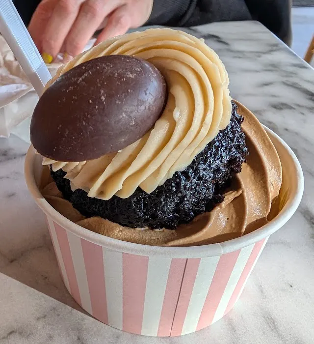 Lancaster Cupcake Picture 1