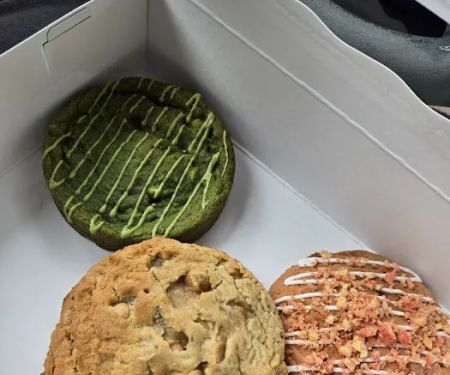 Laura The Cookie Lady