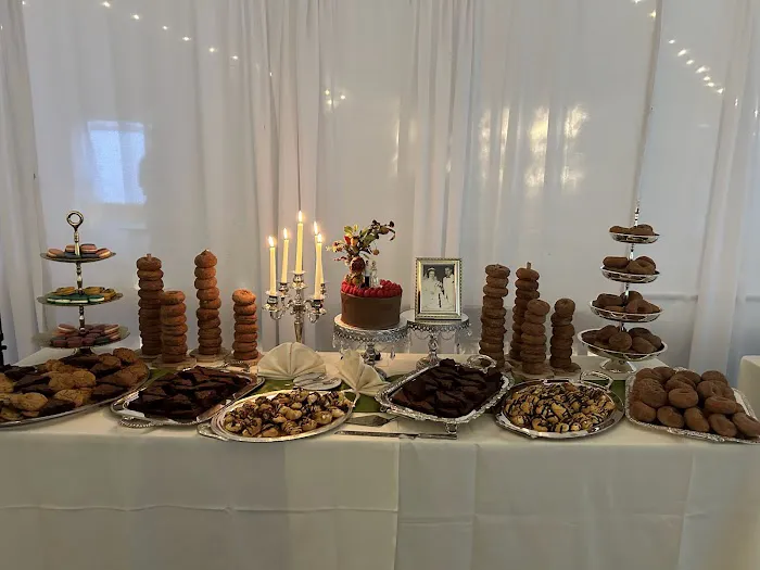 Sweet Arts Bakery Picture 4