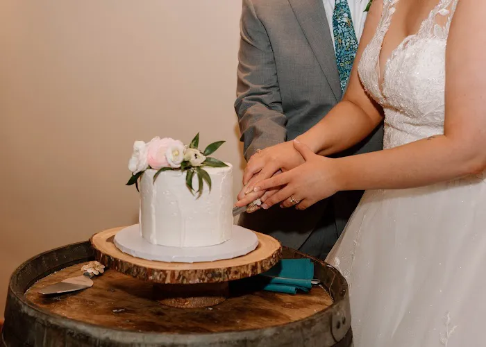 The Cake Place Picture 4
