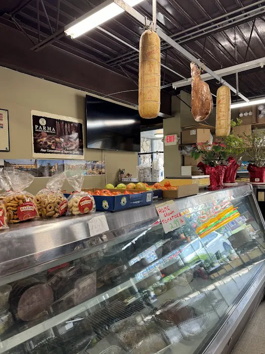 Vinny's Bakery & Deli LLC Picture 3