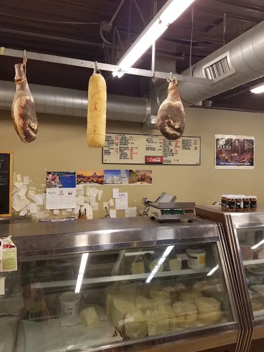 Vinny's Bakery & Deli LLC Picture 2