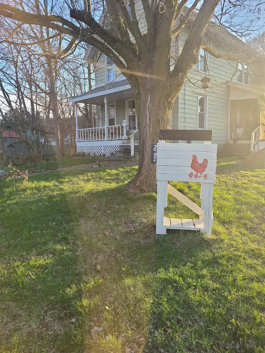 Little Red Hen Farmstead Picture 3