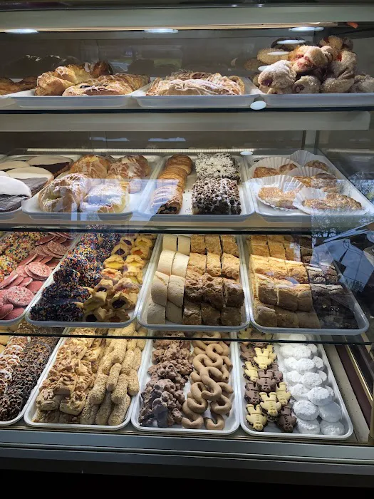 Bella Palermo Pastry Shop Picture 8