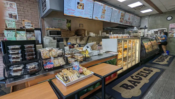Bagel Supreme | Colonia (Inman Ave) Picture 5