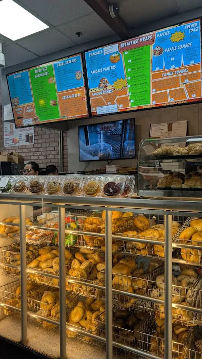 Bagel Supreme | Colonia (Inman Ave) Picture 10