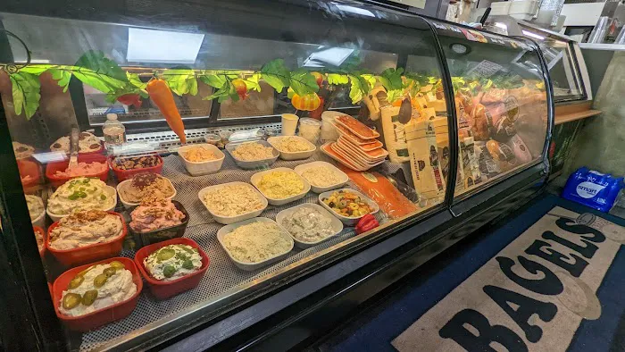 Bagel Supreme | Colonia (Inman Ave) Picture 3