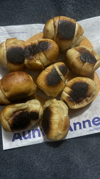 Auntie Anne's Picture 5