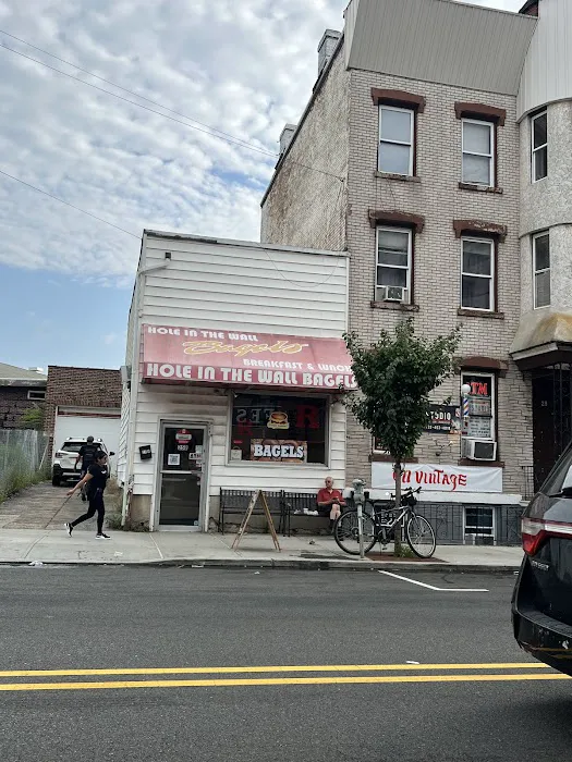 Hole In The Wall Bagels Picture 3