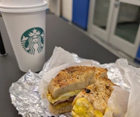 Hole In The Wall Bagels