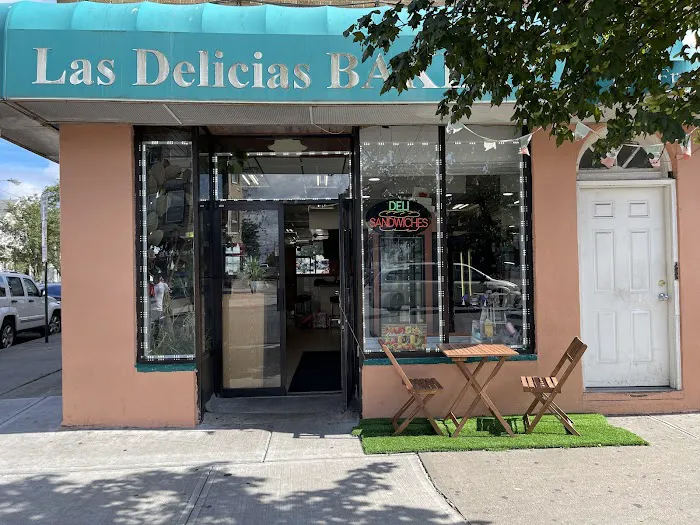 Las Delicias Bakery Picture 6
