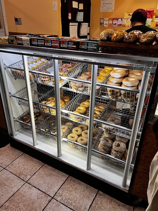 Diego’s Bagel Nosh Picture 8