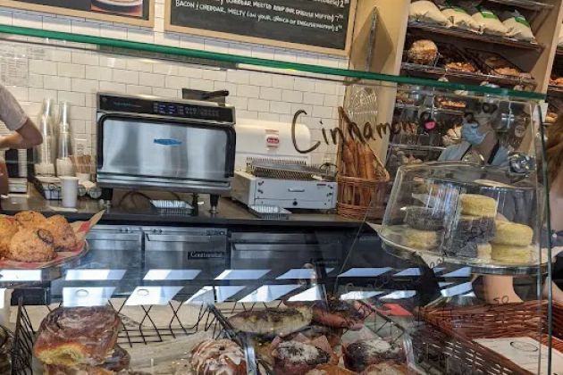 LiLLiPiES Bakery