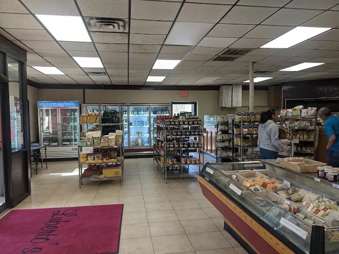 Lubertos Bakery & Deli Inc Picture 2
