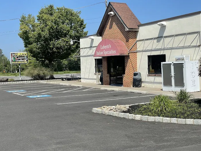 Lubertos Bakery & Deli Inc Picture 7
