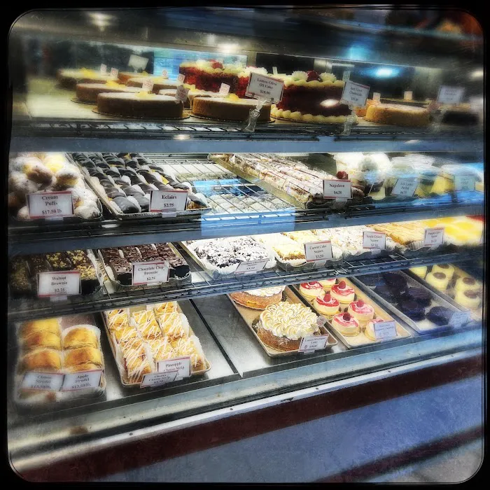 La Bon Bake Shoppes Picture 5
