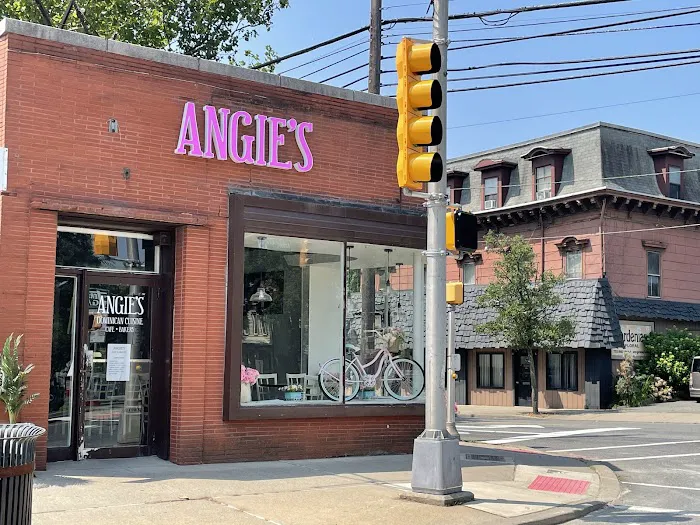 Angie's Cafe and Bakery Picture 4