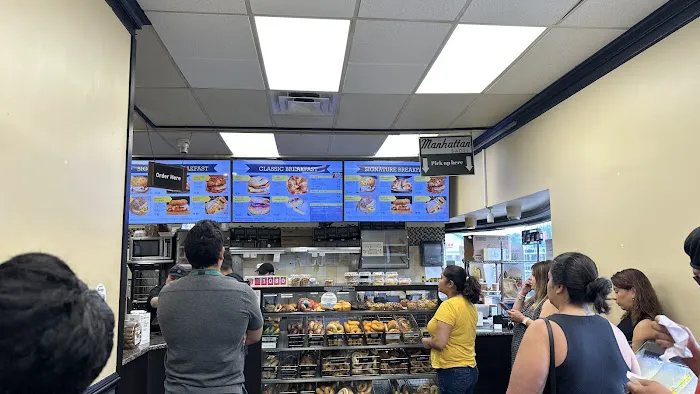 Manhattan Bagel Picture 2