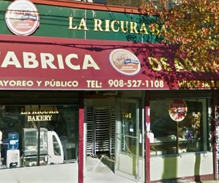 La Ricura Bakery