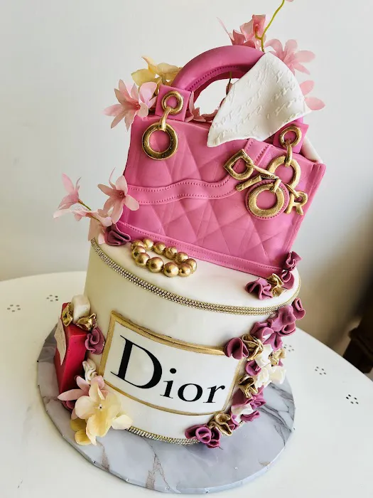 Roxana's Cakes Picture 2