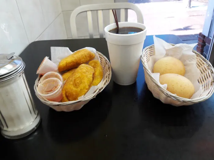 Las Américas Bakery Picture 6
