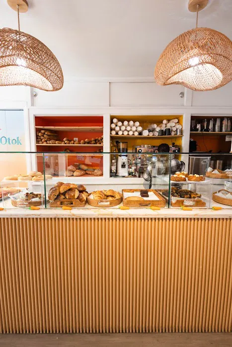 Otok Bakery Picture 6