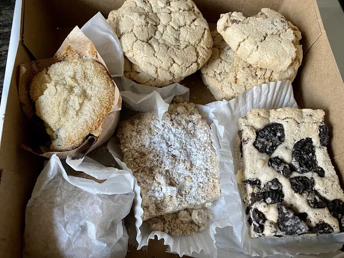 Annie & Em's Bakeshop Picture 3