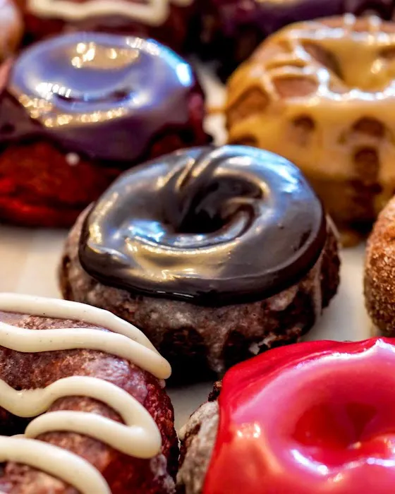 Brandon's Donuts Picture 5