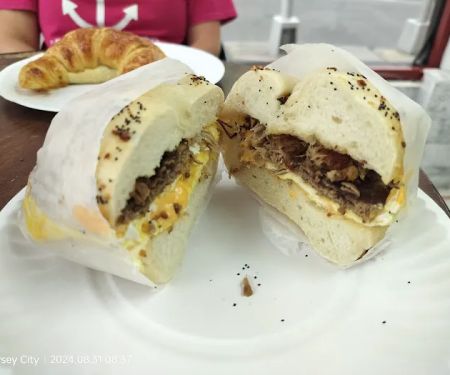 Toasted Bagels & Deli