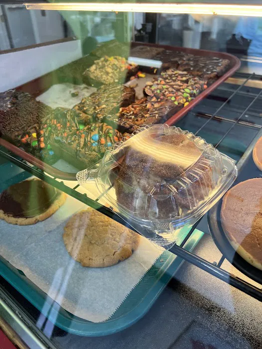 Kathy's Cakes and Big Dipper Ice Cream Picture 4