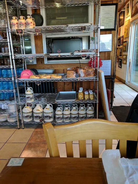 Joey’s Junction Bakery and Cafe Picture 4