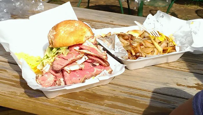 Joey’s Junction Bakery and Cafe Picture 5