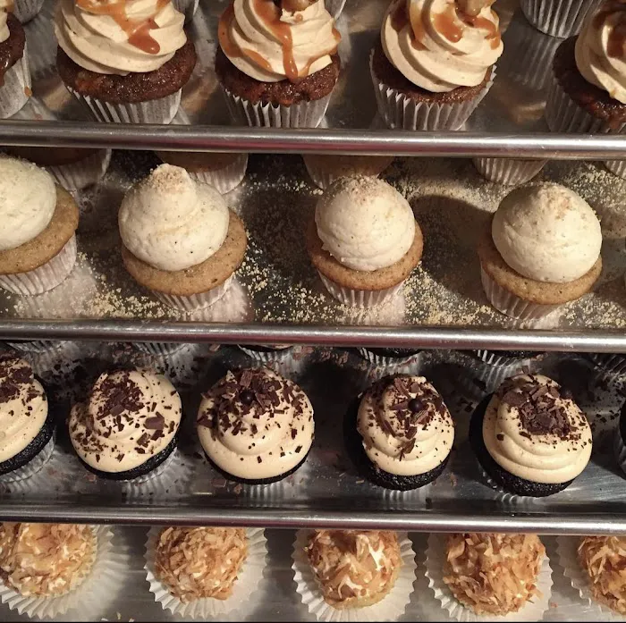 Aprilla's Artisan Food & Bake Shop Picture 10