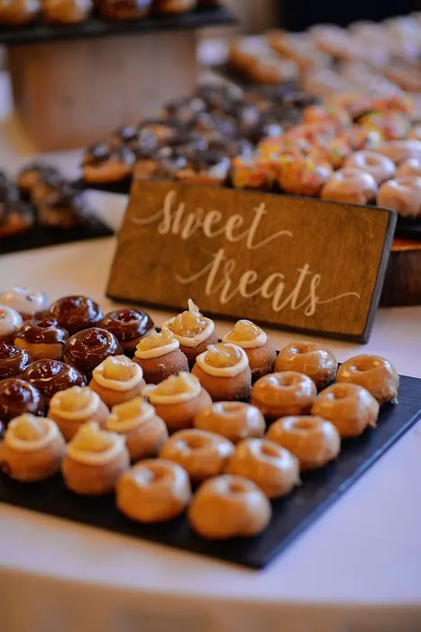 Eighty8 Donuts Picture 9