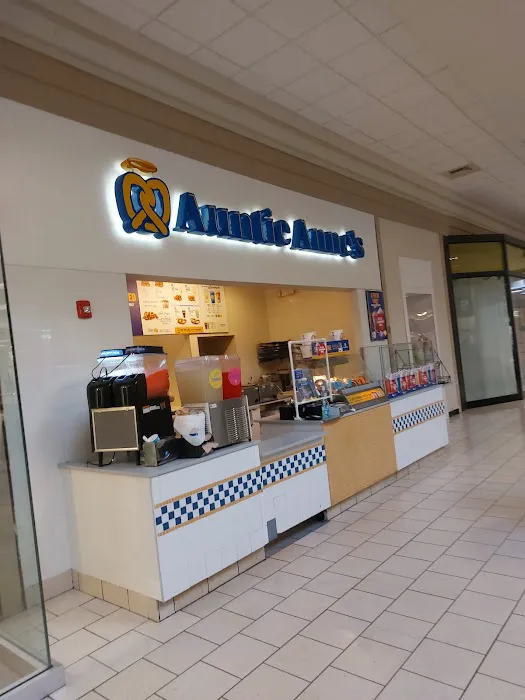 Auntie Anne's Picture 1
