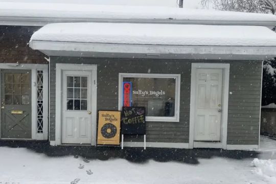 Salty's Bagels