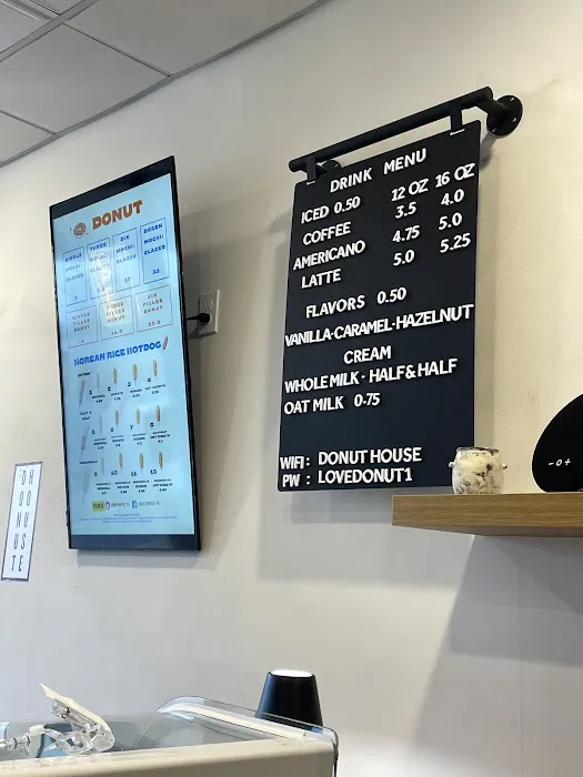 DONUT HOUSE (BRIOCHE & MOCHI) (BERWYN) Picture 5