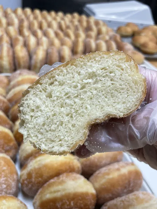 DONUT HOUSE (BRIOCHE & MOCHI) (BERWYN) Picture 8