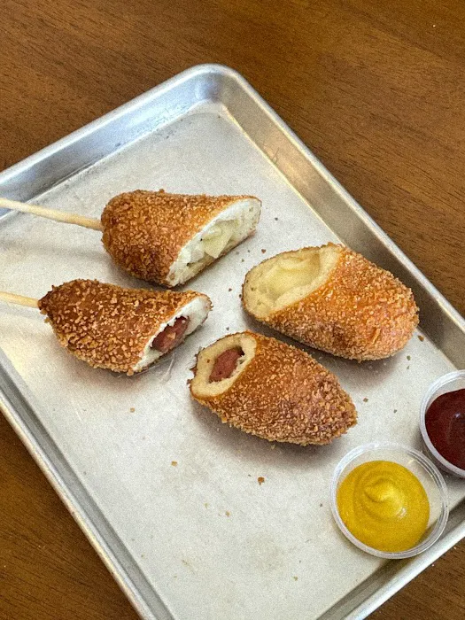 DONUT HOUSE (BRIOCHE & MOCHI) (BERWYN) Picture 9