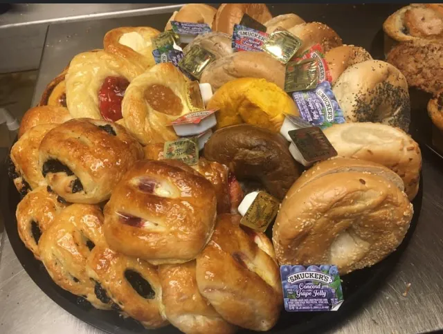 Country Bagel Bakery Picture 3