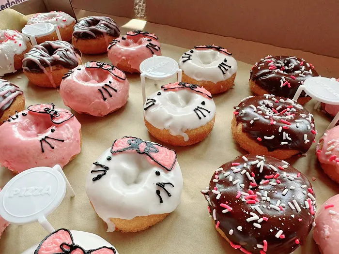 Rose's Little Donuts Picture 7